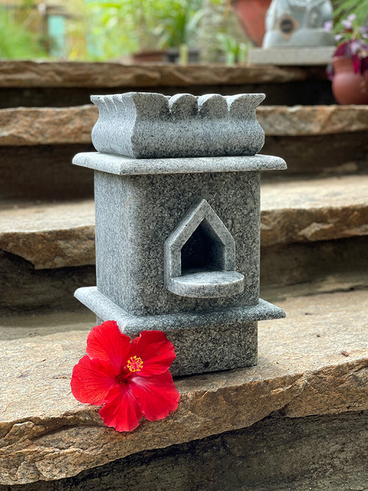 Brindavan ತುಳಸಿ ಕಟ್ಟೆ - Granite Small