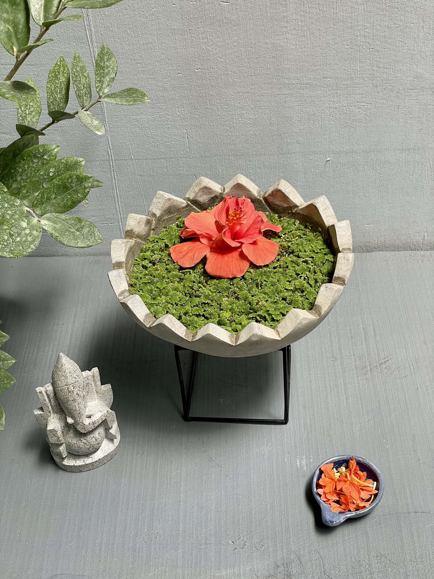 Lotus Urali/ Bowl - Stone